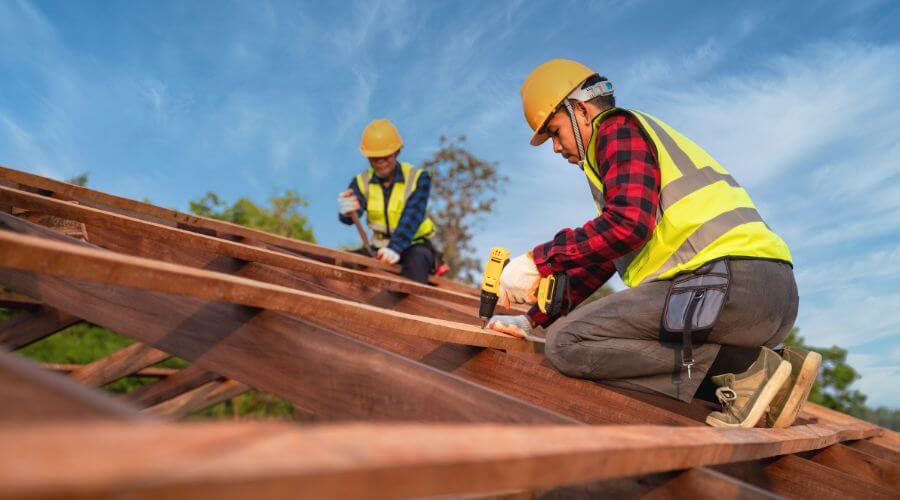 Owens Corning roofing contractor in Langsville, OH